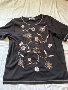Alfred Dunner Brown Short-Sleeve Top with Cream & Tan Floral Embroidery